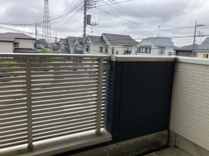 上尾市弁財、中古一戸建てのバルコニー画像です