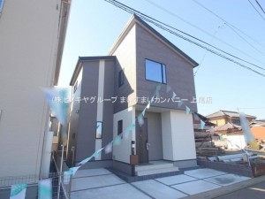 桶川市坂田東、新築一戸建ての画像です