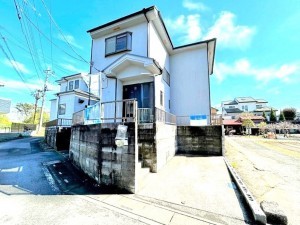 上尾市大字領家、中古一戸建ての外観画像です