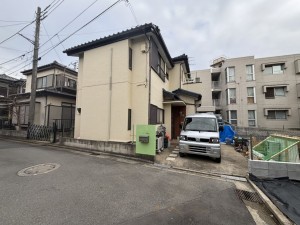 上尾市大字瓦葺、中古一戸建ての画像です