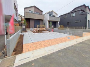 桶川市下日出谷西、新築一戸建ての画像です