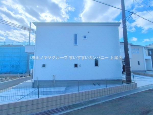 上尾市大字瓦葺、新築一戸建ての画像です