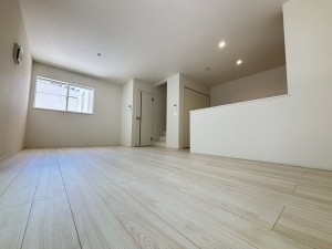 上尾市柏座、新築一戸建ての画像です