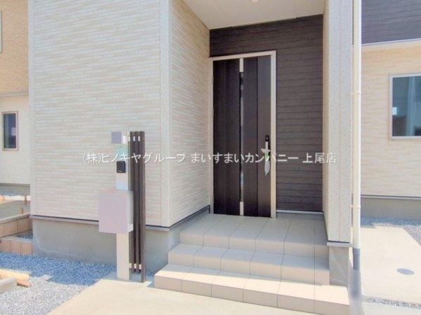 上尾市大字瓦葺、新築一戸建ての画像です