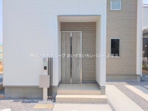 上尾市大字瓦葺、新築一戸建ての画像です
