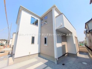 上尾市大字瓦葺、新築一戸建ての画像です