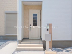 上尾市大字瓦葺、新築一戸建ての画像です