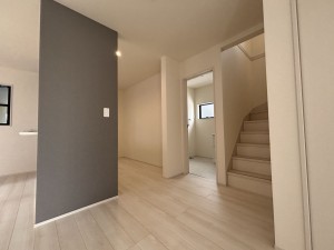 上尾市向山、新築一戸建ての居間画像です
