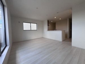 上尾市仲町、新築一戸建ての画像です