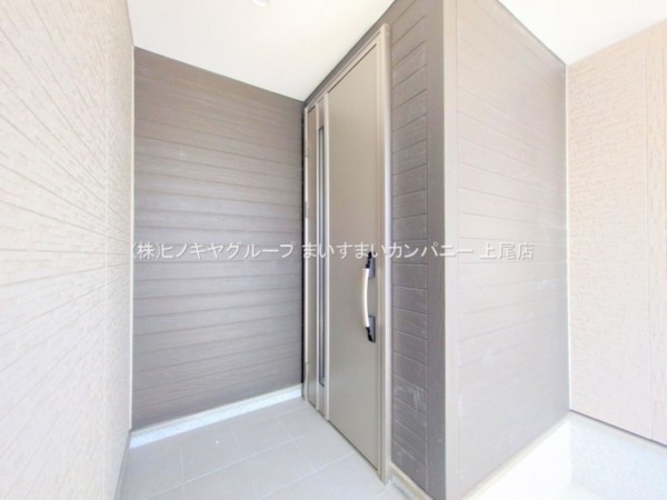 上尾市仲町、新築一戸建ての画像です