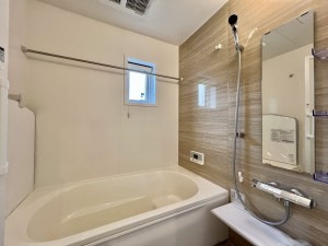 八潮市古新田、新築一戸建ての画像です