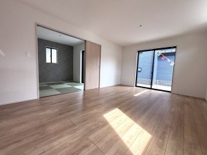 上尾市大字平塚、新築一戸建ての画像です
