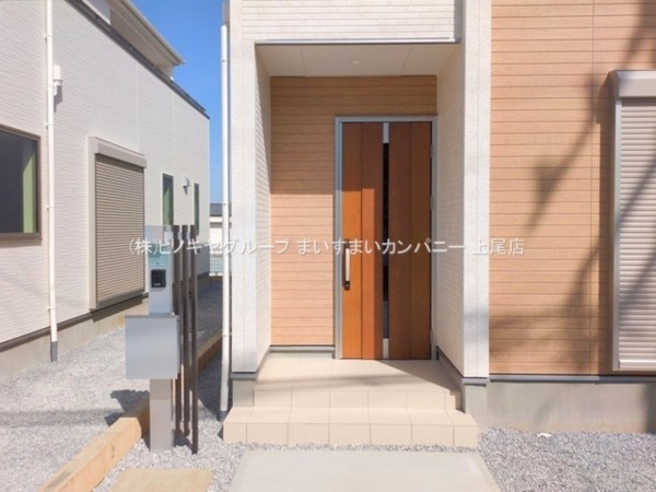 上尾市大字瓦葺、新築一戸建ての画像です