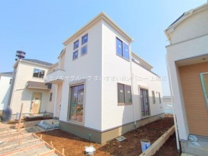 上尾市大字瓦葺、新築一戸建ての画像です