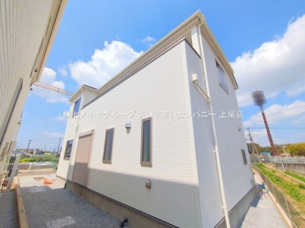 上尾市大字瓦葺、新築一戸建ての画像です