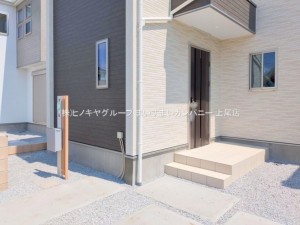上尾市大字瓦葺、新築一戸建ての画像です