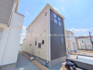 上尾市大字瓦葺、新築一戸建ての画像です