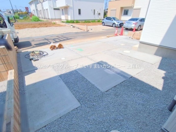 上尾市大字瓦葺、新築一戸建ての画像です