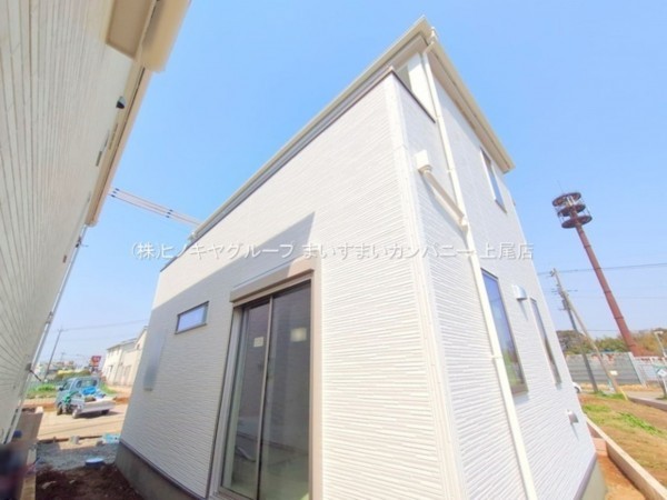 上尾市大字瓦葺、新築一戸建ての画像です