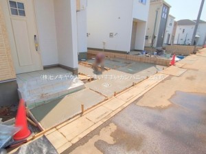 上尾市大字瓦葺、新築一戸建ての画像です