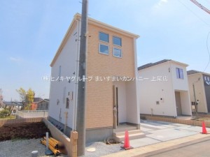 上尾市大字瓦葺、新築一戸建ての画像です