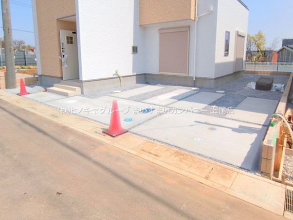 上尾市大字瓦葺、新築一戸建ての画像です