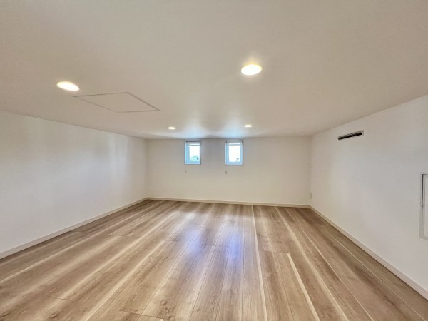 八潮市古新田、新築一戸建ての画像です