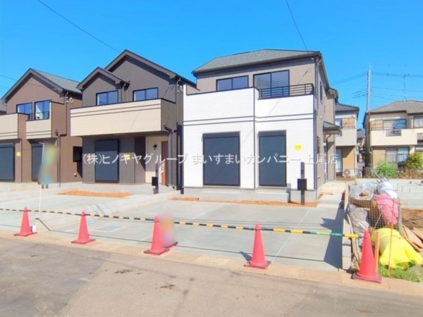 桶川市坂田東、新築一戸建ての画像です