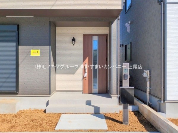 桶川市坂田東、新築一戸建ての画像です