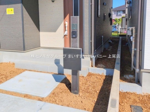 桶川市坂田東、新築一戸建ての画像です
