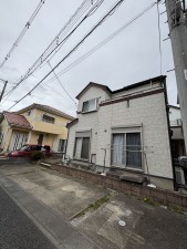 上尾市大字平塚、中古一戸建ての画像です
