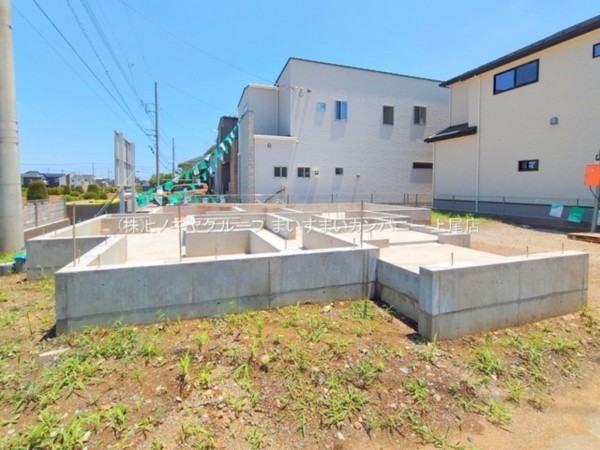 上尾市小泉、新築一戸建ての画像です