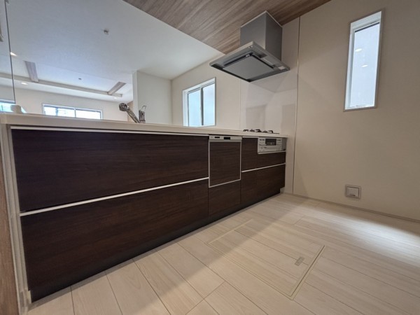 上尾市小泉、新築一戸建ての画像です