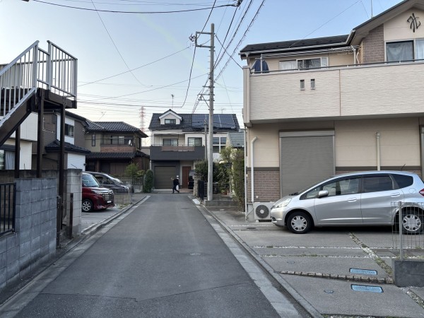 桶川市鴨川、中古一戸建ての画像です