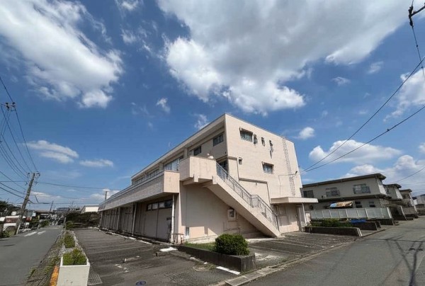 桶川市大字下日出谷、マンションの画像です