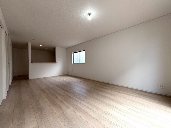 上尾市大字上尾下、新築一戸建ての画像です