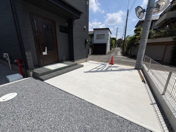 桶川市大字坂田、新築一戸建ての画像です