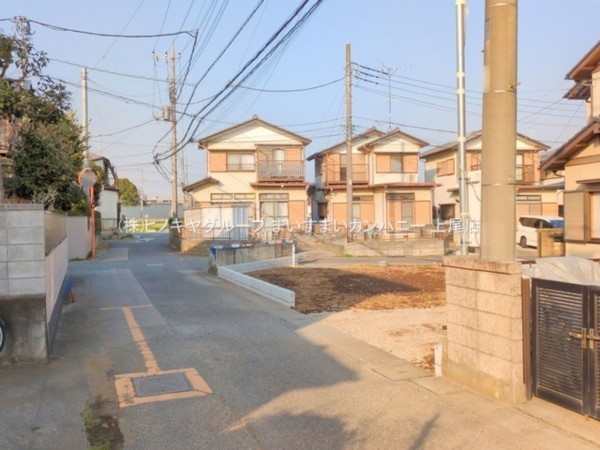 桶川市大字上日出谷、新築一戸建ての画像です