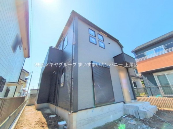 桶川市坂田東、新築一戸建ての画像です