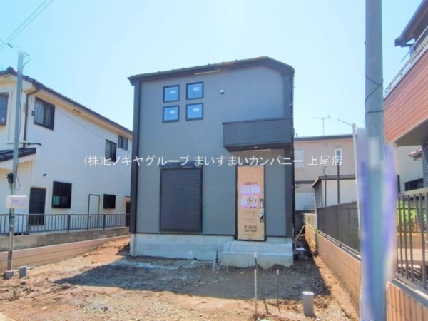 桶川市坂田東、新築一戸建ての画像です