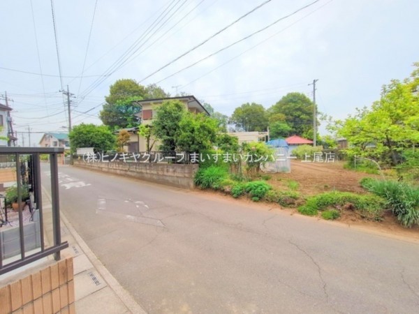 桶川市坂田東、新築一戸建ての画像です