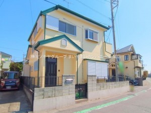 上尾市弁財、中古一戸建ての画像です