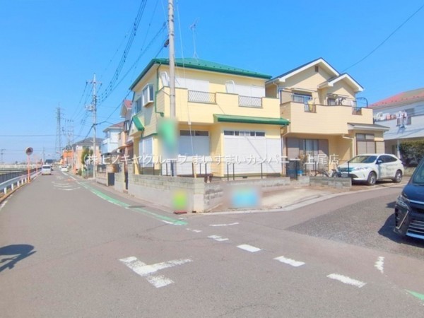 上尾市弁財、中古一戸建ての画像です