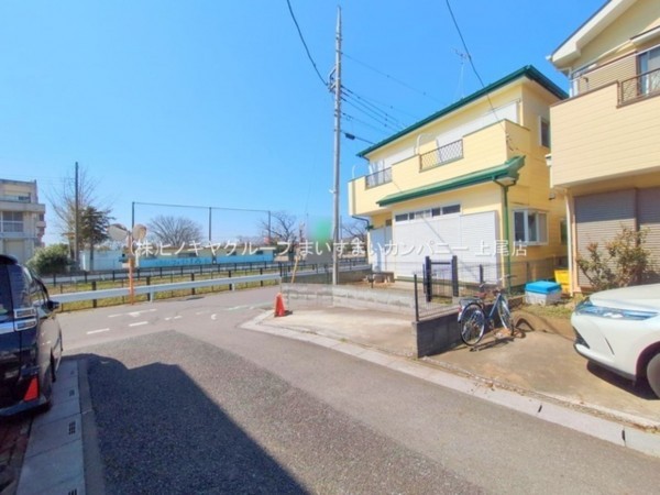 上尾市弁財、中古一戸建ての画像です