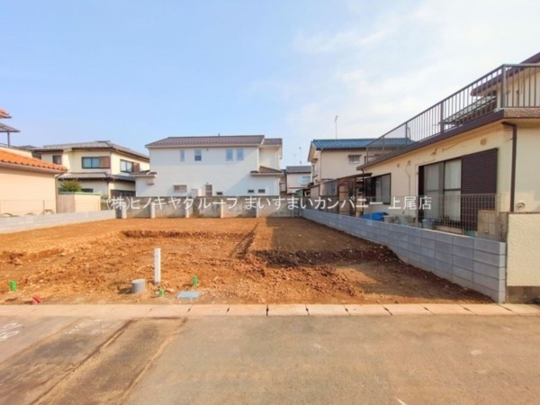 桶川市神明、新築一戸建ての外観画像です