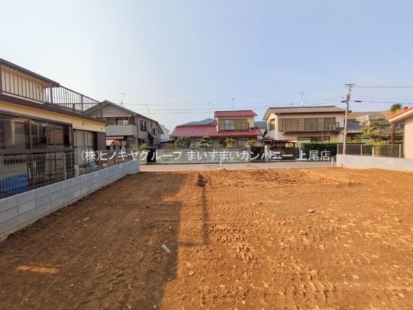 桶川市神明、新築一戸建ての外観画像です