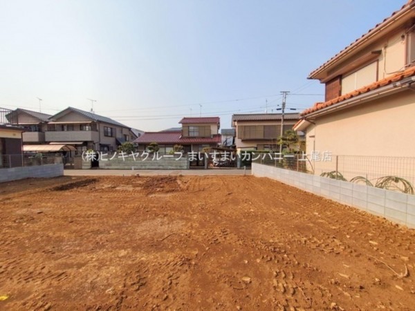 桶川市神明、新築一戸建ての外観画像です