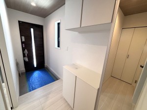 上尾市上町、新築一戸建ての画像です