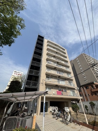 上尾市仲町、マンションの画像です