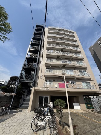 上尾市仲町、マンションの画像です